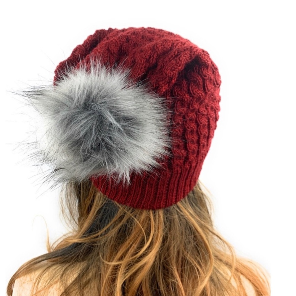 Slouch Beanie With Pom Burgundy - Picture 3 of 6